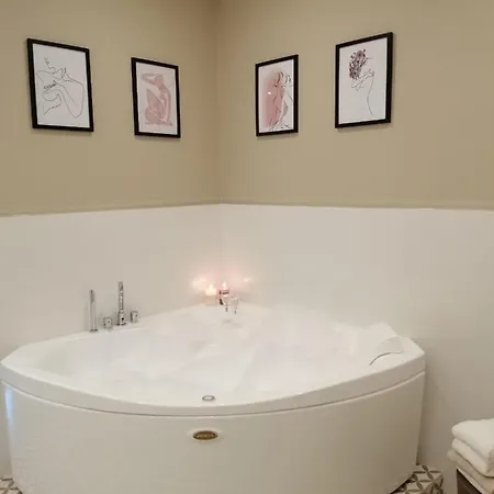 Bed & Breakfast Casa “in Versi “ Noci